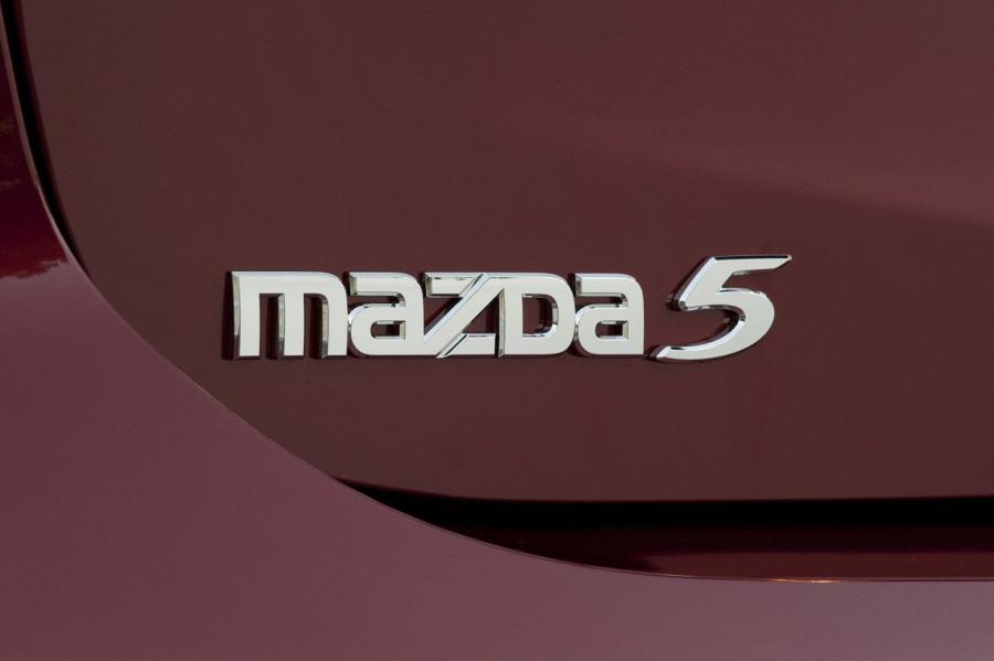  Mazda5 2012 года  (фото 70 из 94)